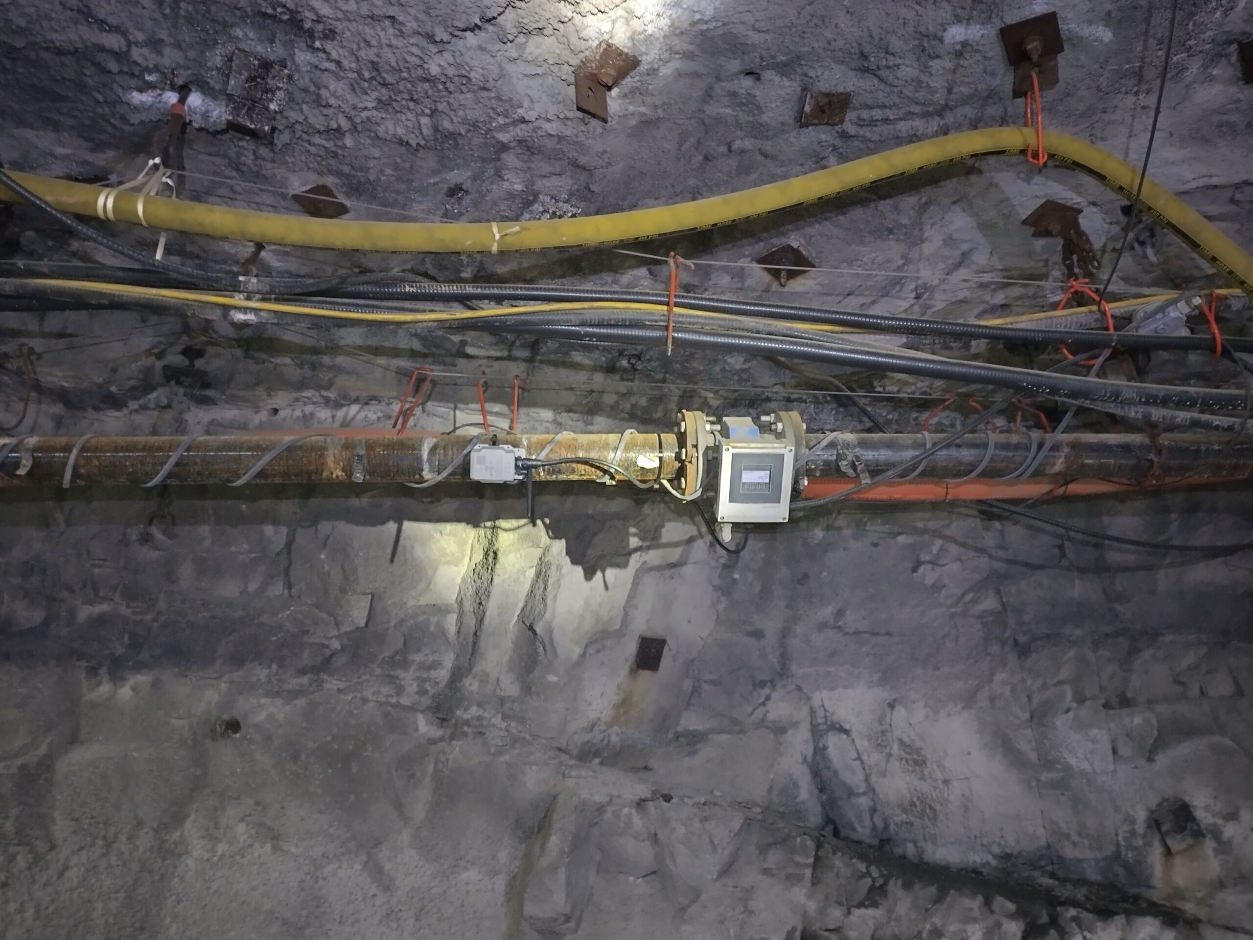 Captis data logger installed down a mine